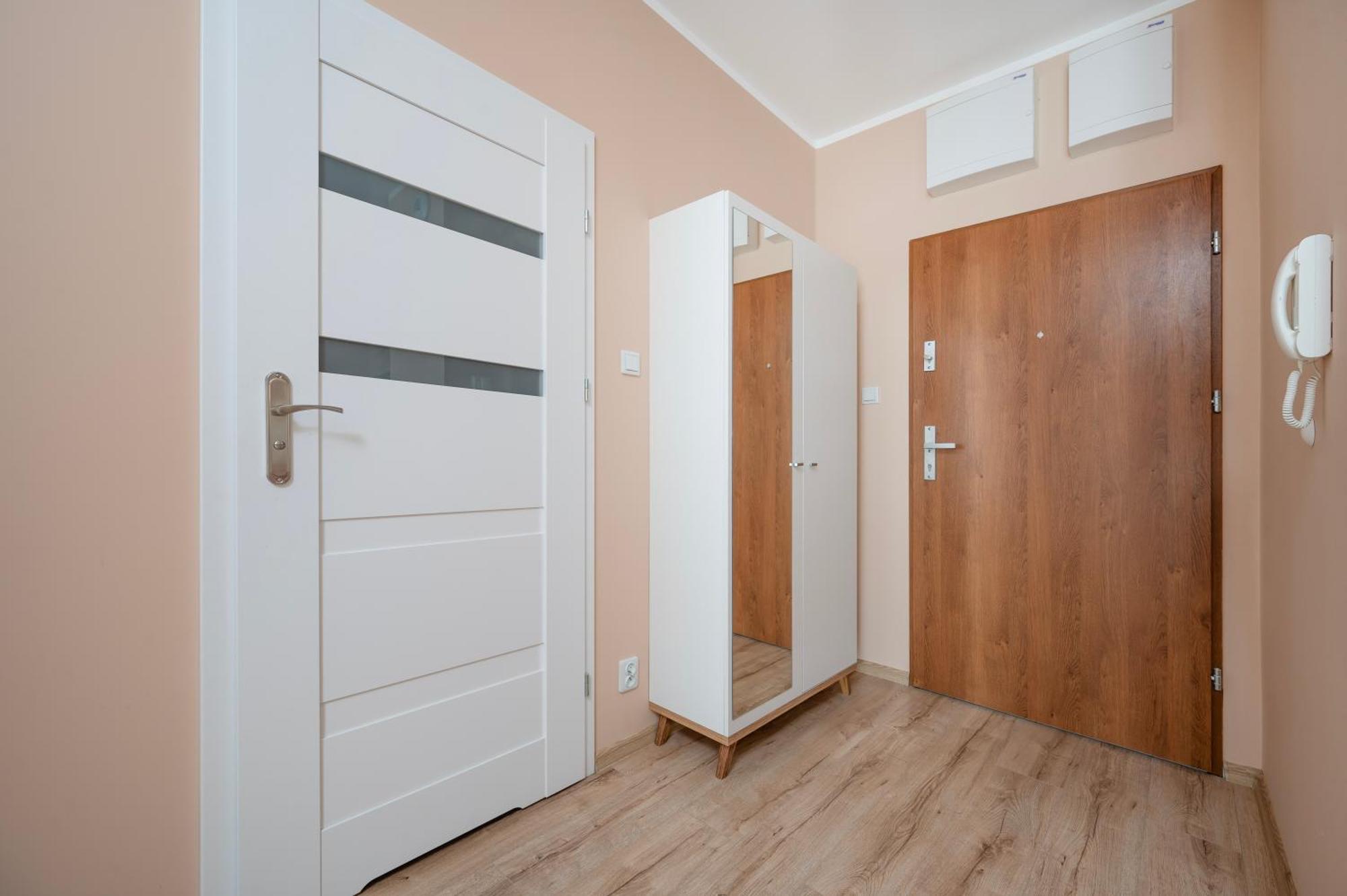 Pogonowskiego Beige Apartment Łódź Exterior foto